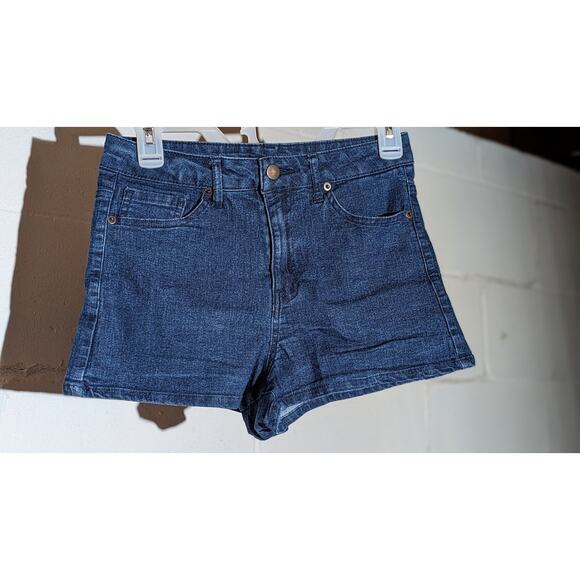 Forever 21 Stretch Denim Shorts Dark Wash High Waist Size 6 Jean Size 28 - Picture 1 of 4